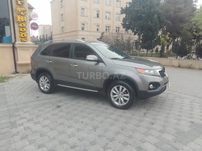 Kia Sorento 2010, 268,000 km - 2.0 l - Bakı