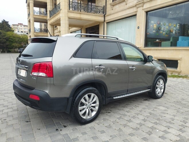 Kia Sorento 2010, 268,000 km - 2.0 l - Bakı