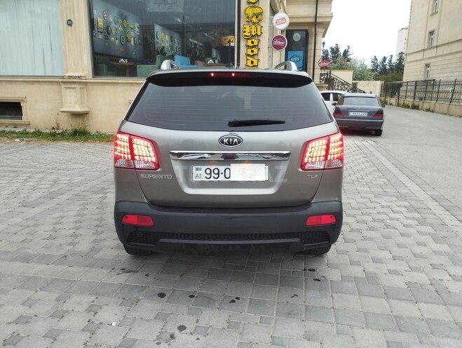 Kia Sorento 2010, 268,000 km - 2.0 l - Bakı