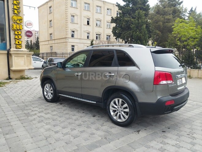 Kia Sorento 2010, 268,000 km - 2.0 l - Bakı