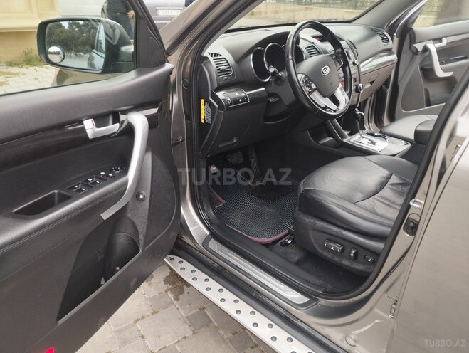 Kia Sorento 2010, 268,000 km - 2.0 l - Bakı