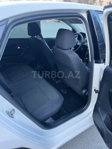 Volkswagen Polo 2012, 323,700 km - 1.6 l - Bakı
