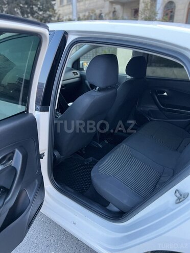 Volkswagen Polo 2012, 323,700 km - 1.6 l - Bakı