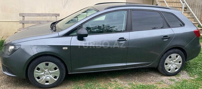 SEAT Ibiza-3
