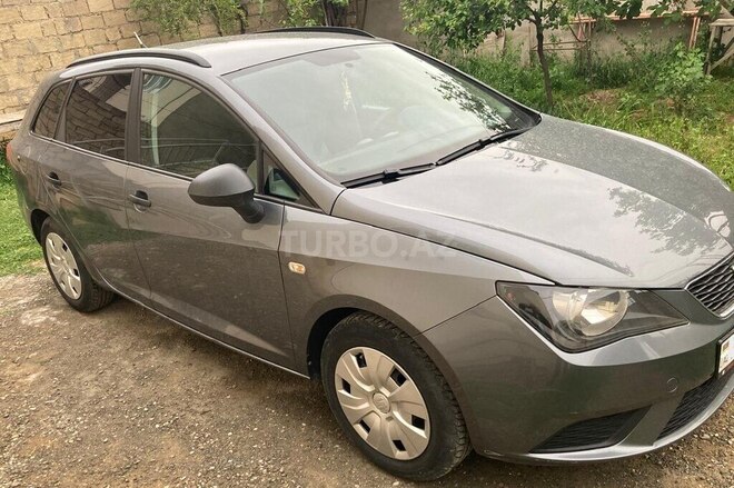 SEAT Ibiza-2