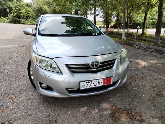 Toyota Corolla 2009, 352,200 km - 1.4 l - Sabirabad