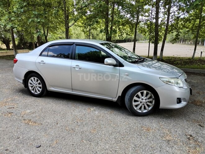 Toyota Corolla 2009, 352,200 km - 1.4 l - Sabirabad