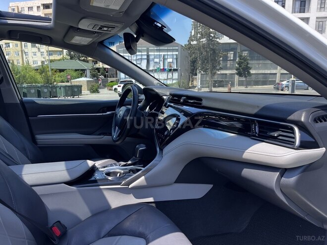 Toyota Camry 2019, 135,775 km - 2.5 l - Bakı