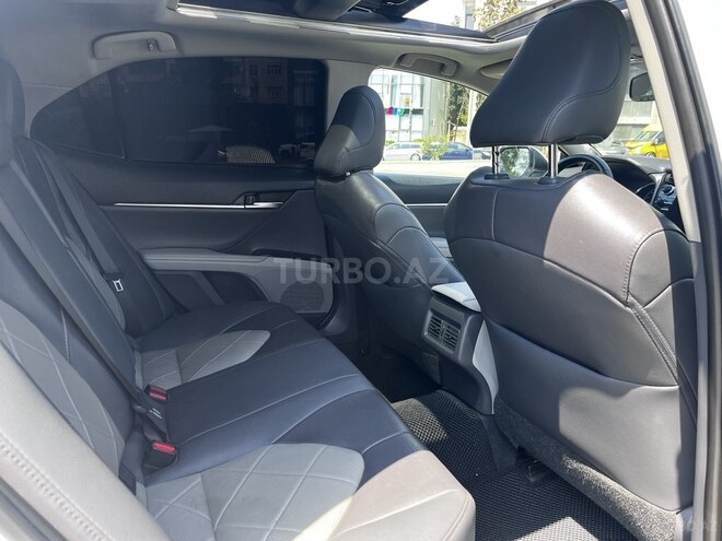 Toyota Camry 2019, 135,775 km - 2.5 l - Bakı