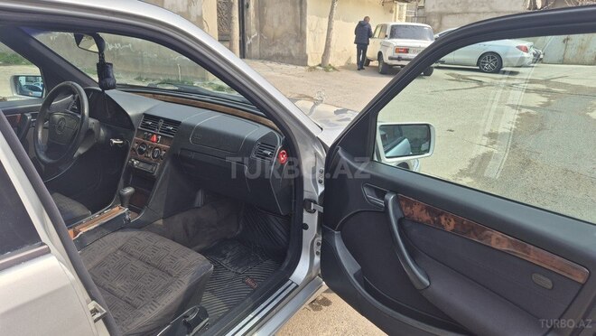 Mercedes C 220 d 1998, 350,000 km - 2.2 л - Bakı