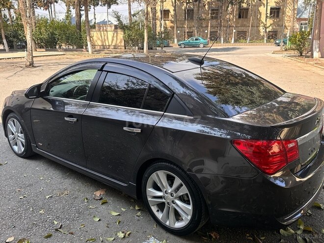 Chevrolet Cruze 2014, 293,000 km - 1.4 l - Qazax