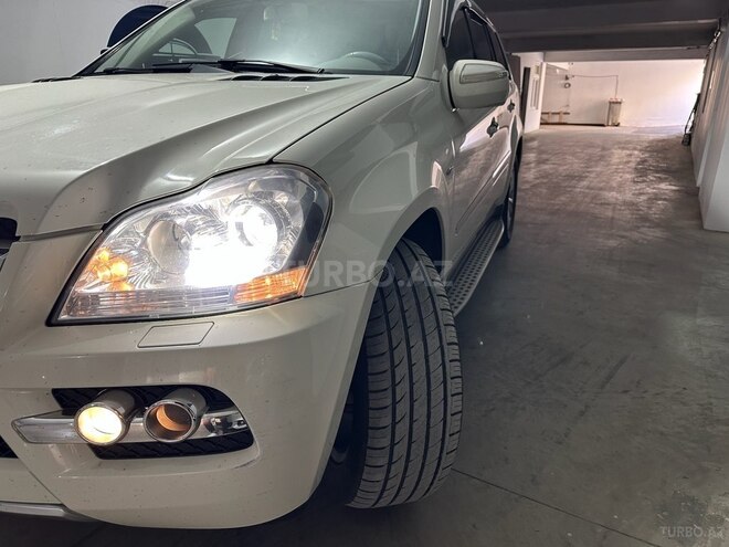 Mercedes GL 350 4MATIC 2010, 240,000 km - 3.0 l - Bakı