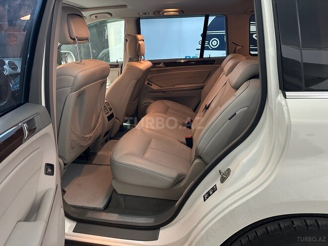 Mercedes GL 350 4MATIC 2010, 240,000 km - 3.0 l - Bakı