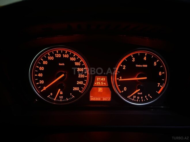 BMW 525 2009, 70,000 km - 2.5 l - Bakı