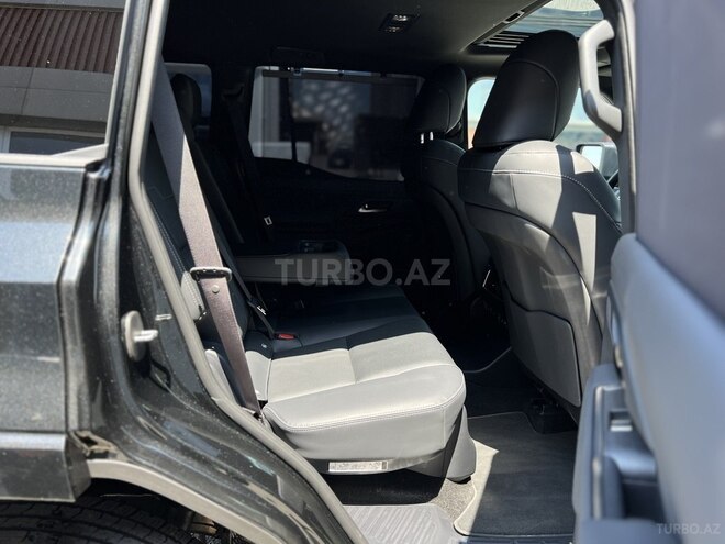Lexus GX 550-10