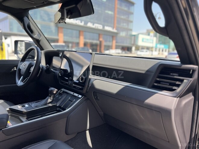 Lexus GX 550-9