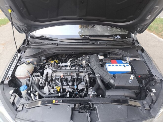Hyundai Elantra 2018, 84,500 km - 1.6 л - Bakı