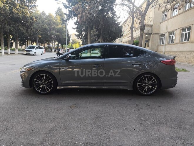 Hyundai Elantra 2018, 84,500 km - 1.6 л - Bakı