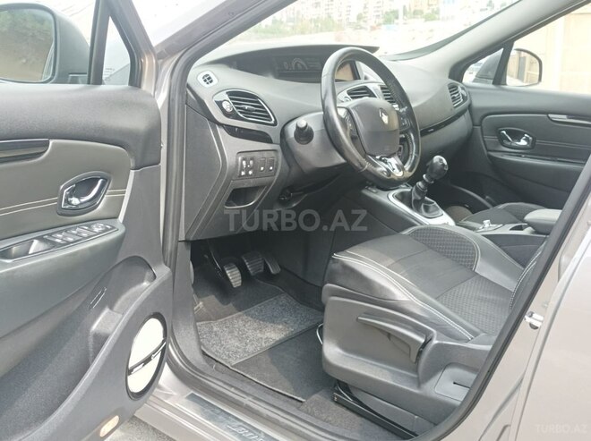 Renault Grand Scenic 2015, 273,000 km - 1.5 l - Bakı