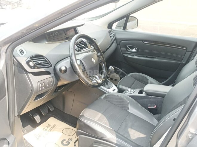 Renault Grand Scenic 2015, 273,000 km - 1.5 l - Bakı