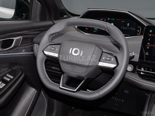 Changan Qiyuan Q05-5