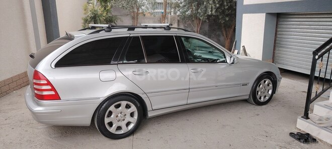 Mercedes C 220 d 2006, 301,000 km - 2.2 l - Mingəçevir