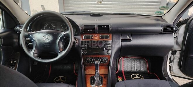 Mercedes C 220 d 2006, 301,000 km - 2.2 l - Mingəçevir
