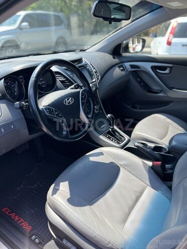 Hyundai Elantra 2015, 230,136 km - 1.8 л - Bakı