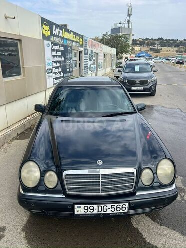 Mercedes E 280 1997, 418,000 km - 2.8 l - Bakı
