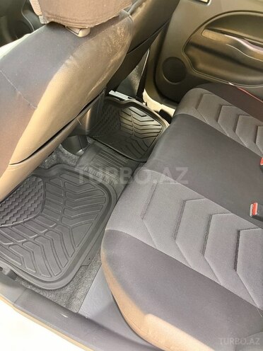 Mitsubishi Mirage 2019, 83,467 km - 1.3 л - Bakı