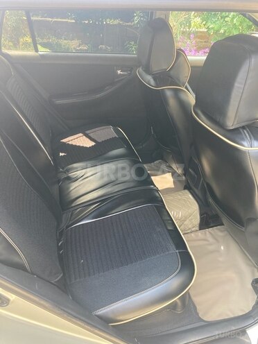 Toyota Corolla 2004, 290,000 km - 2.0 l - Bakı