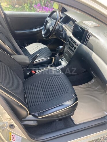 Toyota Corolla 2004, 290,000 km - 2.0 l - Bakı