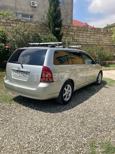 Toyota Corolla 2004, 290,000 km - 2.0 l - Bakı