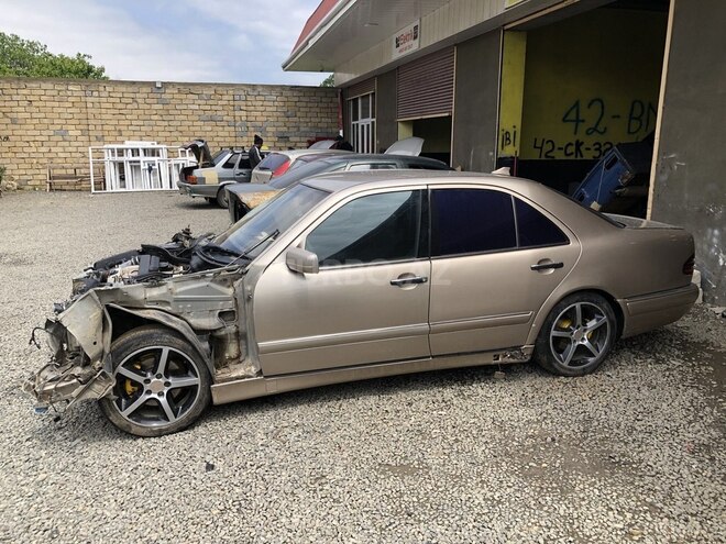 Mercedes E 220 d 1997, 400,000 km - 2.2 l - Lənkəran