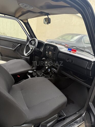 LADA (VAZ) Niva 2017, 130,000 km - 1.6 l - Sumqayıt