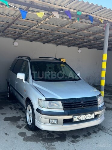 Mitsubishi Grandis 2000, 460,000 km - 2.4 л - Bakı