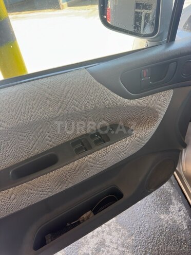 Mitsubishi Grandis 2000, 460,000 km - 2.4 л - Bakı