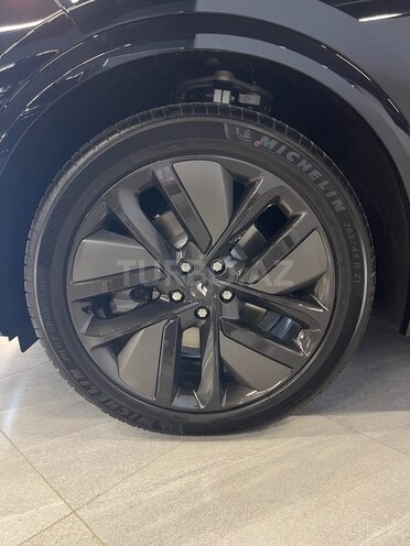 Li Auto L7-5