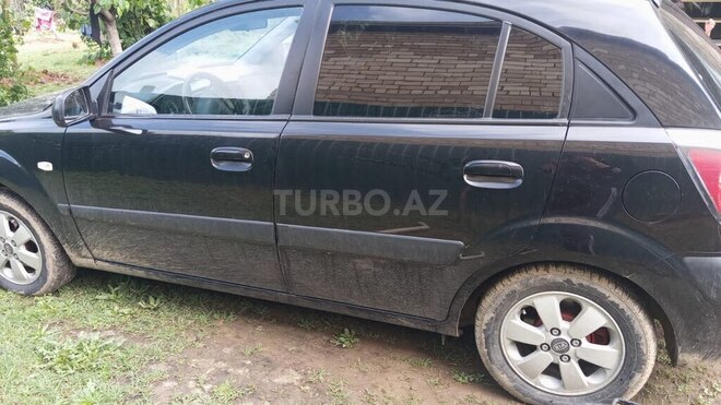 Kia Rio 2005, 175,000 km - 1.4 л - Lənkəran