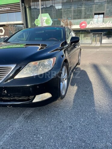 Lexus LS 460 2008, 304,200 km - 4.6 l - Bakı