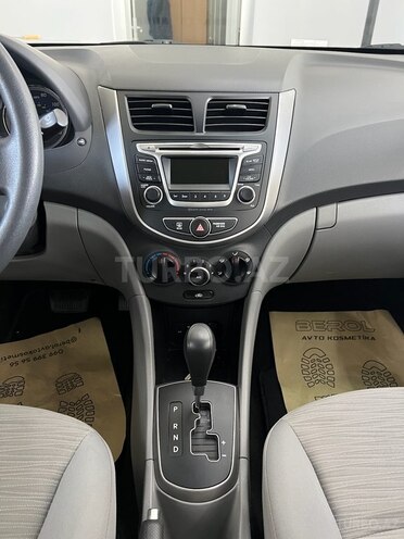 Hyundai Accent 2017, 165,762 km - 1.6 l - Bakı