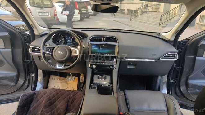 Jaguar F-Pace R 2018, 50,000 km - 2.0 l - Bakı