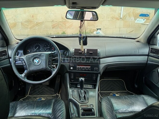 BMW 523 1996, 228,000 km - 2.5 l - Bakı