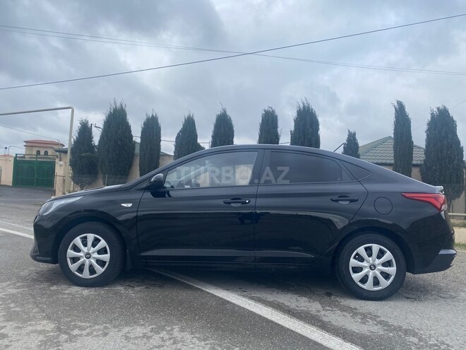 Hyundai Accent 2021, 100,000 km - 1.6 l - Bakı