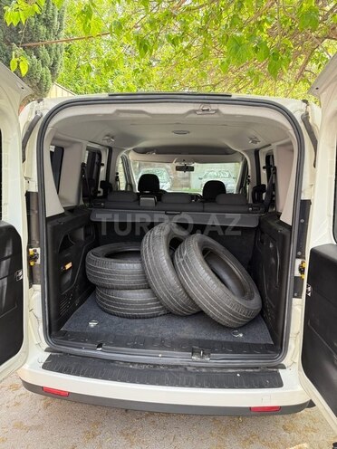Fiat Doblo 2017, 181,520 km - 1.3 l - Bakı