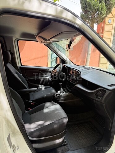 Fiat Doblo 2017, 181,520 km - 1.3 l - Bakı