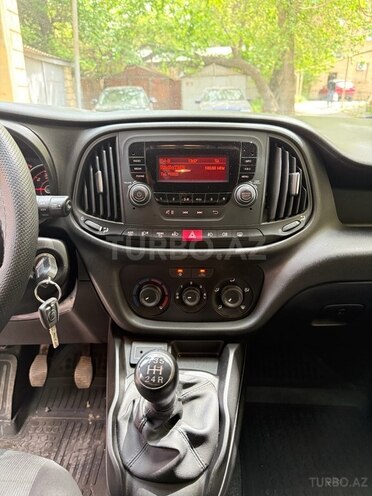 Fiat Doblo 2017, 181,520 km - 1.3 l - Bakı