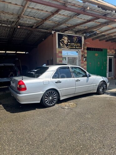 Mercedes C 230 1997, 338,087 km - 2.3 l - Bakı