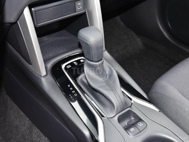 Toyota Corolla Cross 2025, 0 km - 2.0 l - Bakı