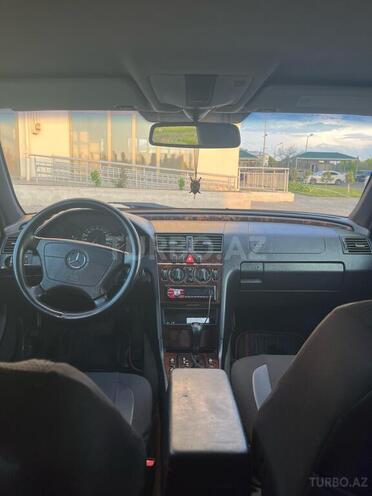 Mercedes C 180 2000, 258,918 km - 1.8 л - Gəncə